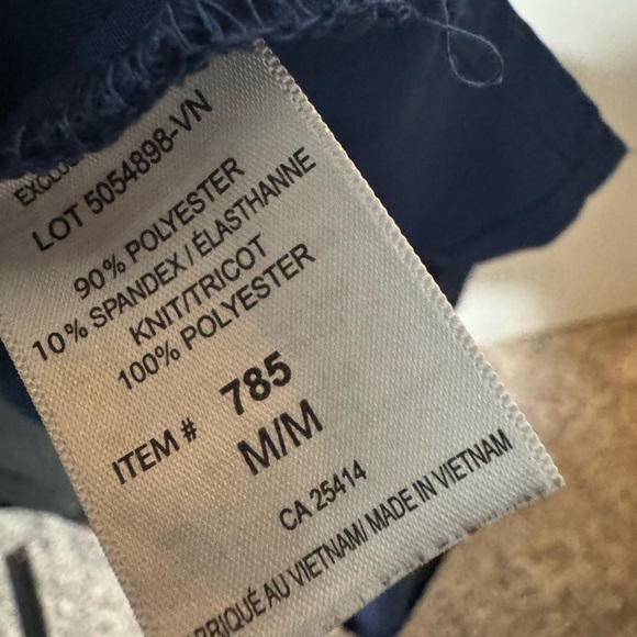 White Cross Fit Scrub Top - Picture 3 of 3